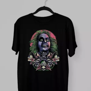 Remera de Beetlejuice con calaveras